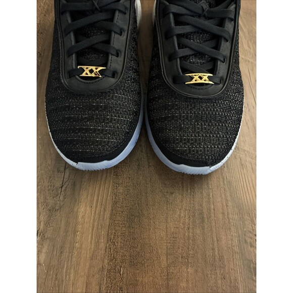 Nike Men Size 9 LeBron 20 Black Metallic Gold Basketball Shoes DJ5423-003 - Picture 4 of 9